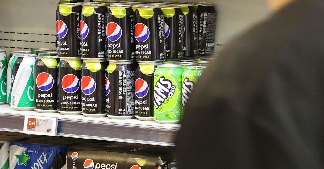 Despite Aspartame Warning, Beverage Companies Likely to Stick With It