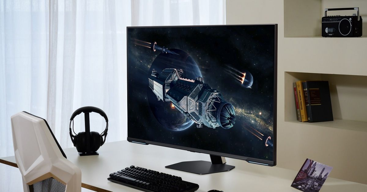 Usually $1000, this Samsung 43-inch 4K monitor is $500 today