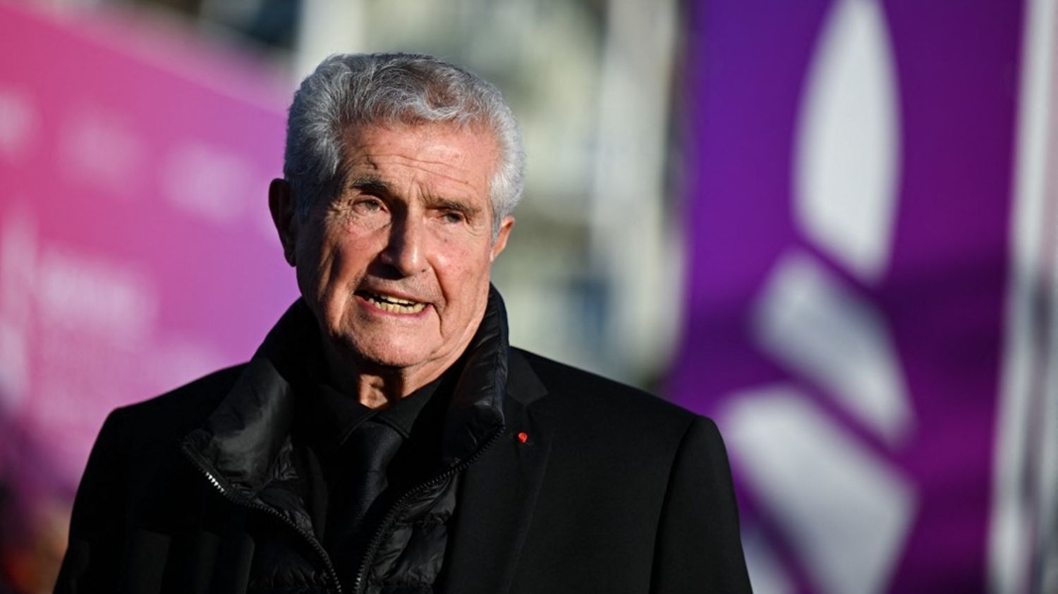 "Mes propos déplacés et maladroits ont blessé" : le réalisateur Claude Lelouch s'excuse après sa sortie sexiste