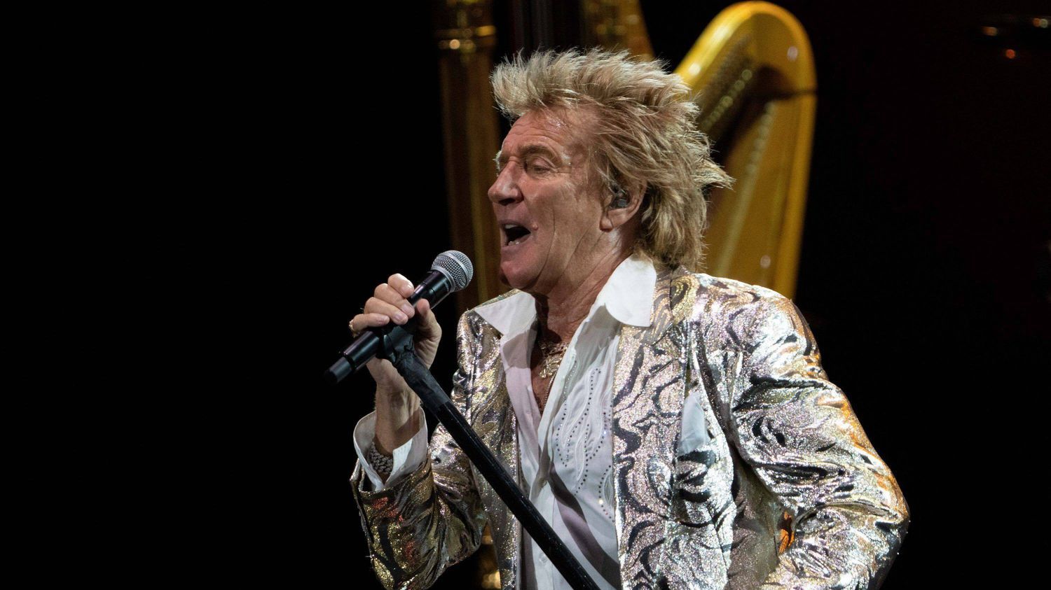 Le rocker britannique Rod Stewart vend son catalogue pour 100 millions de dollars