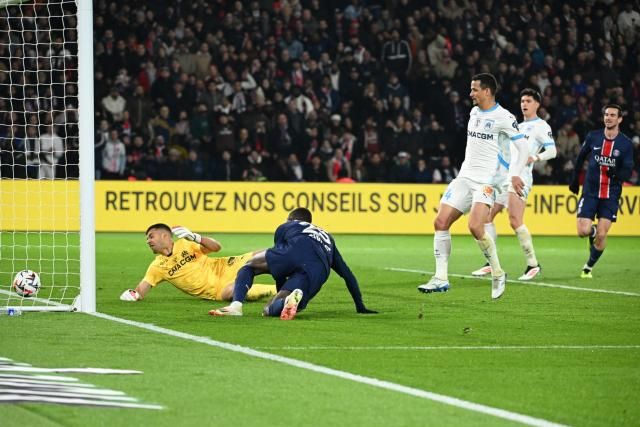 Le PSG domine l'OM avec le trentième but d'Ousmane Dembélé et accentue son avance en tête de la Ligue 1