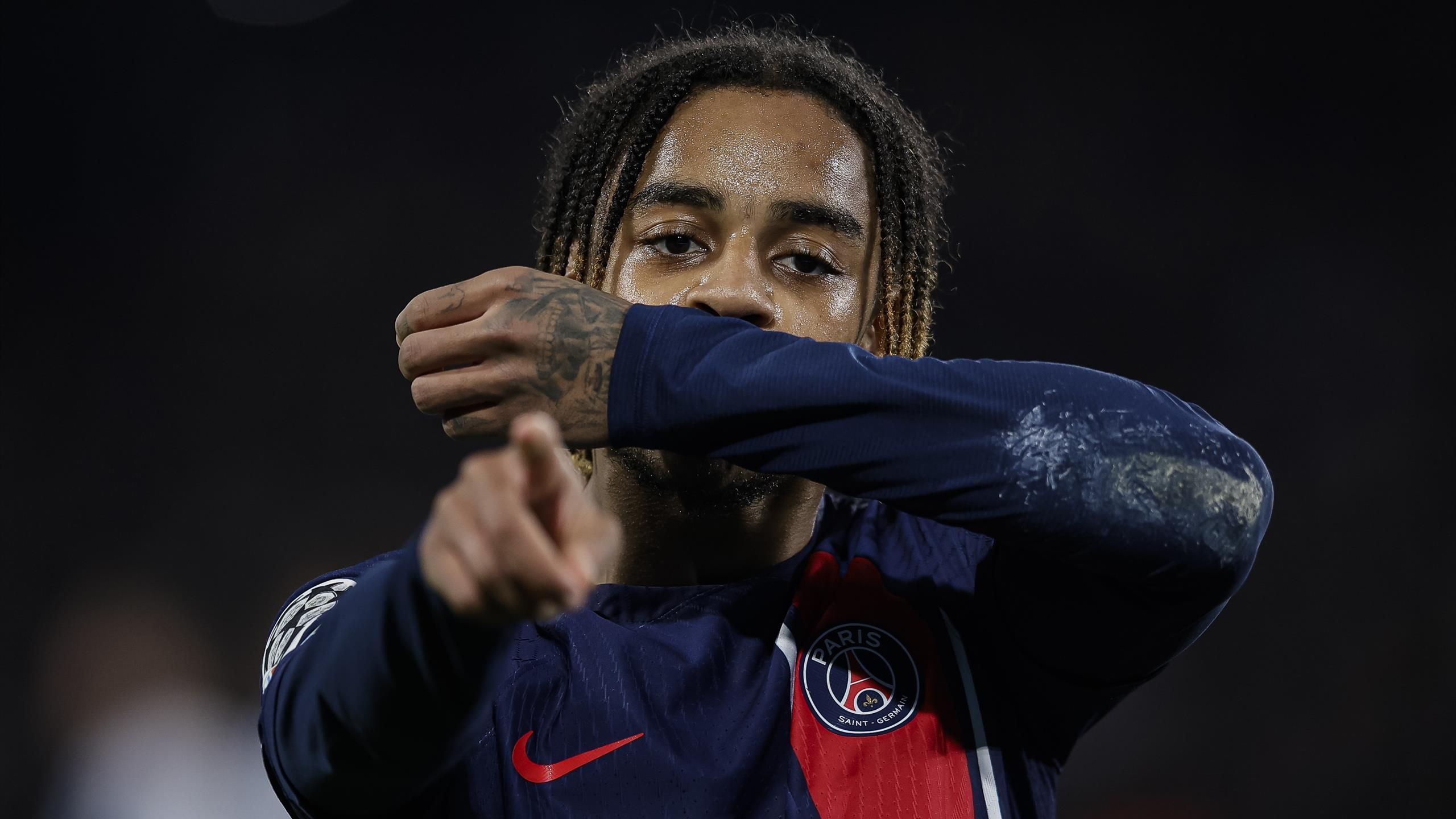 Barça-PSG : Barcola, Zaïre-Emery et Hakimi titulaires : la compo du PSG