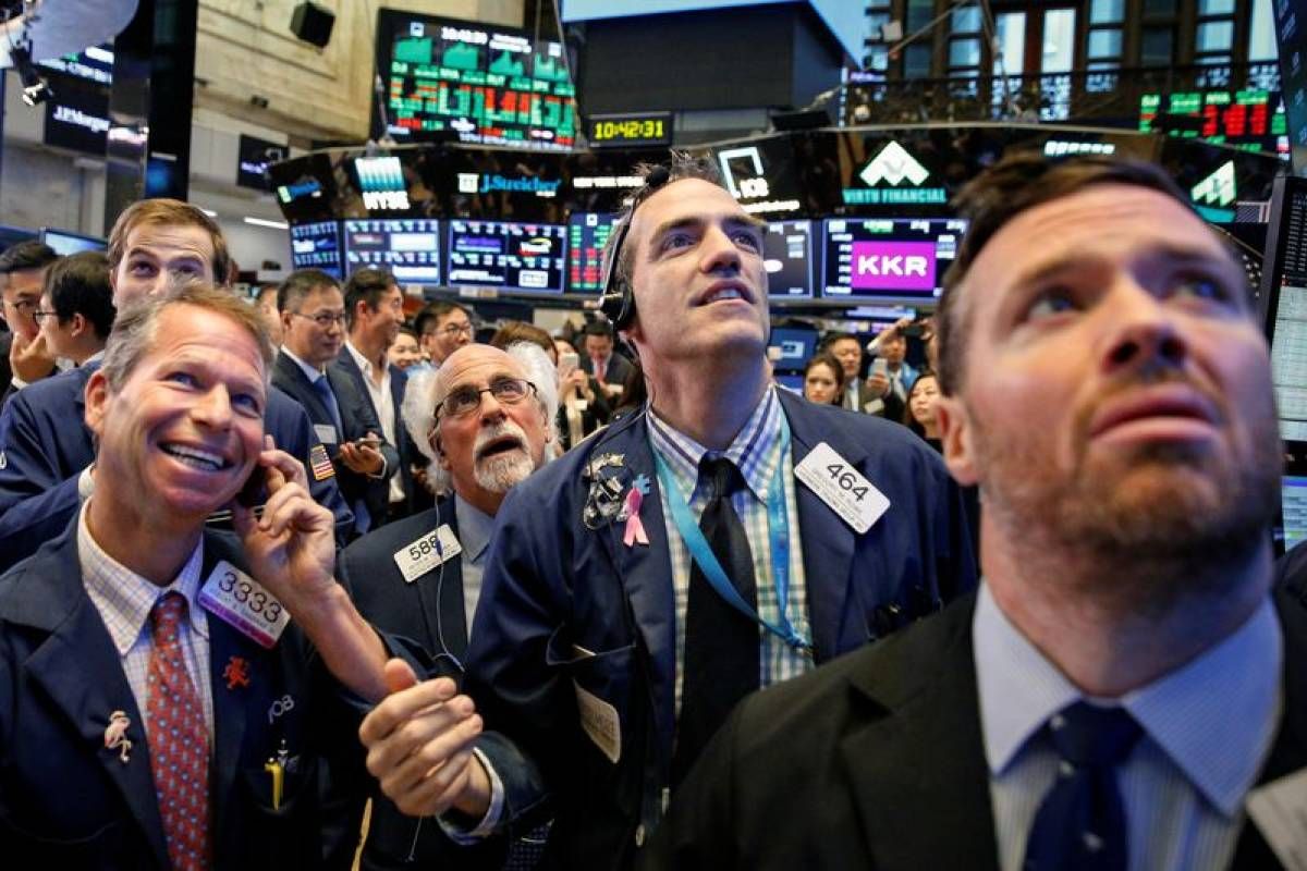 Wall Street termine en légère hausse avec Meta, malgré le mur de la dette