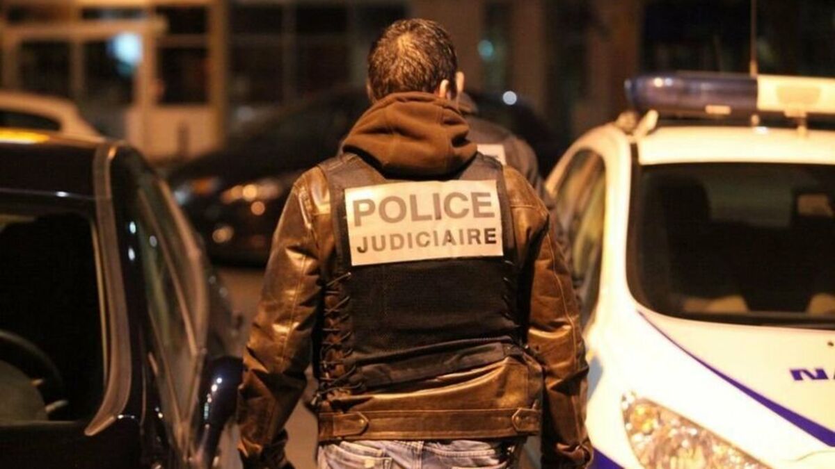 Paris : un jeune homme de 25 ans retrouvé mort ligoté