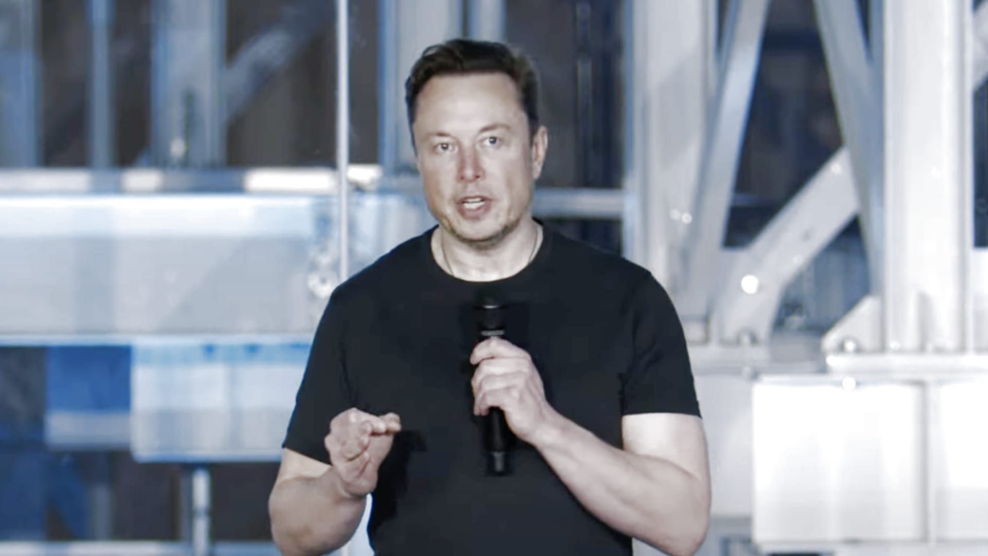 Elon Musk doesn't care if Twitter loses money over his tweets