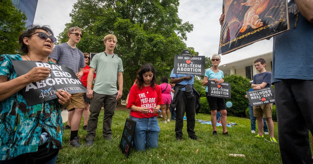 North Carolina Senate Advances Abortion Ban