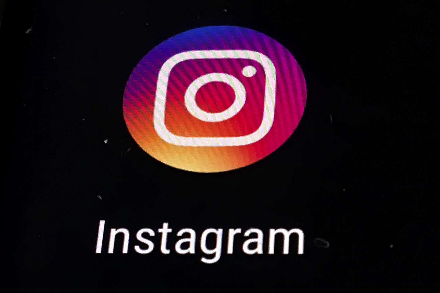 Instagram lance un système de " chaînes de diffusion " inspiré de Telegram