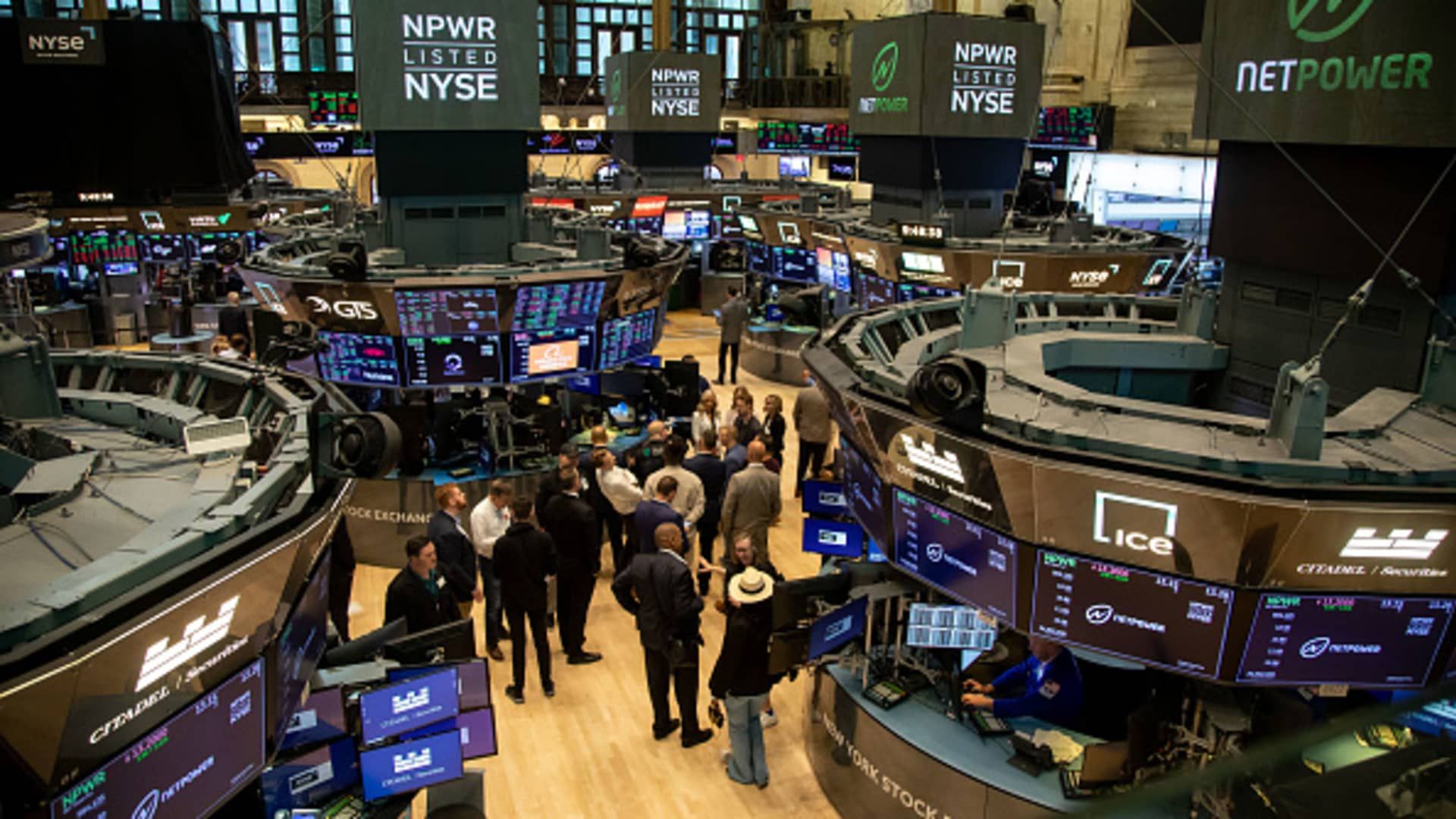 5 things to know before the stock market opens Friday