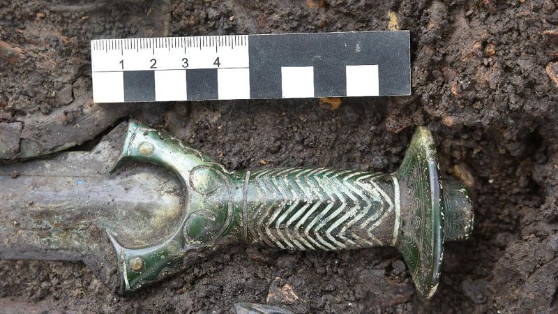 Rare Bronze Age sword found in German burial site is still shiny