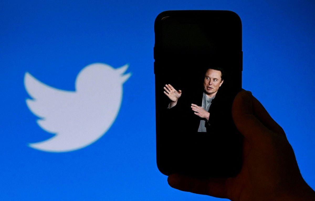 Twitter a perdu environ la moitié de ses revenus publicitaires depuis son rachat par Elon Musk