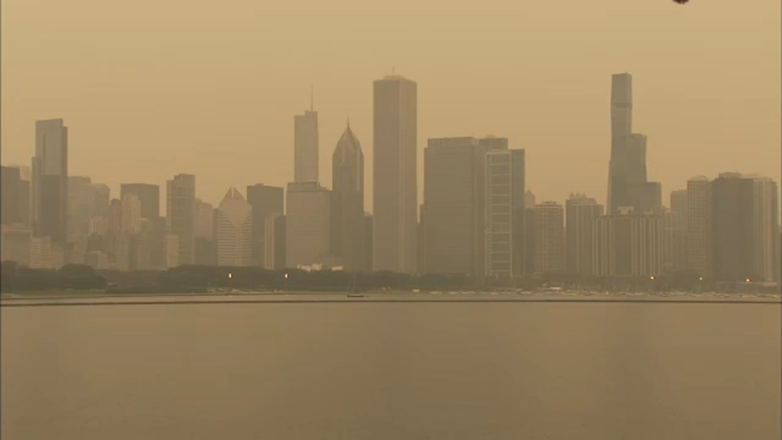 Air quality Chicago: More Canadian wildfires send plume of unhealthy smoke into the US yet again