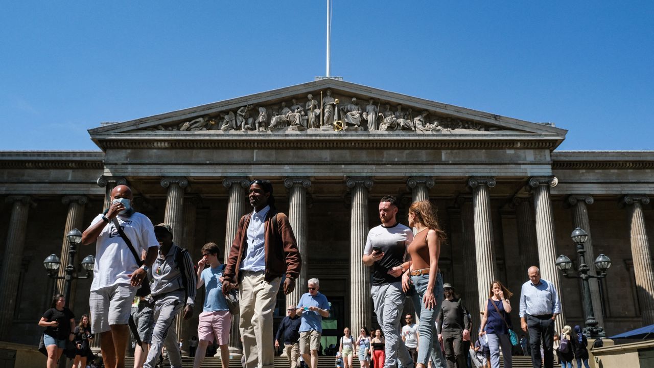 Bijoux en or et pierres semi-précieuses : le British Museum sidéré par un vol "très inhabituel"