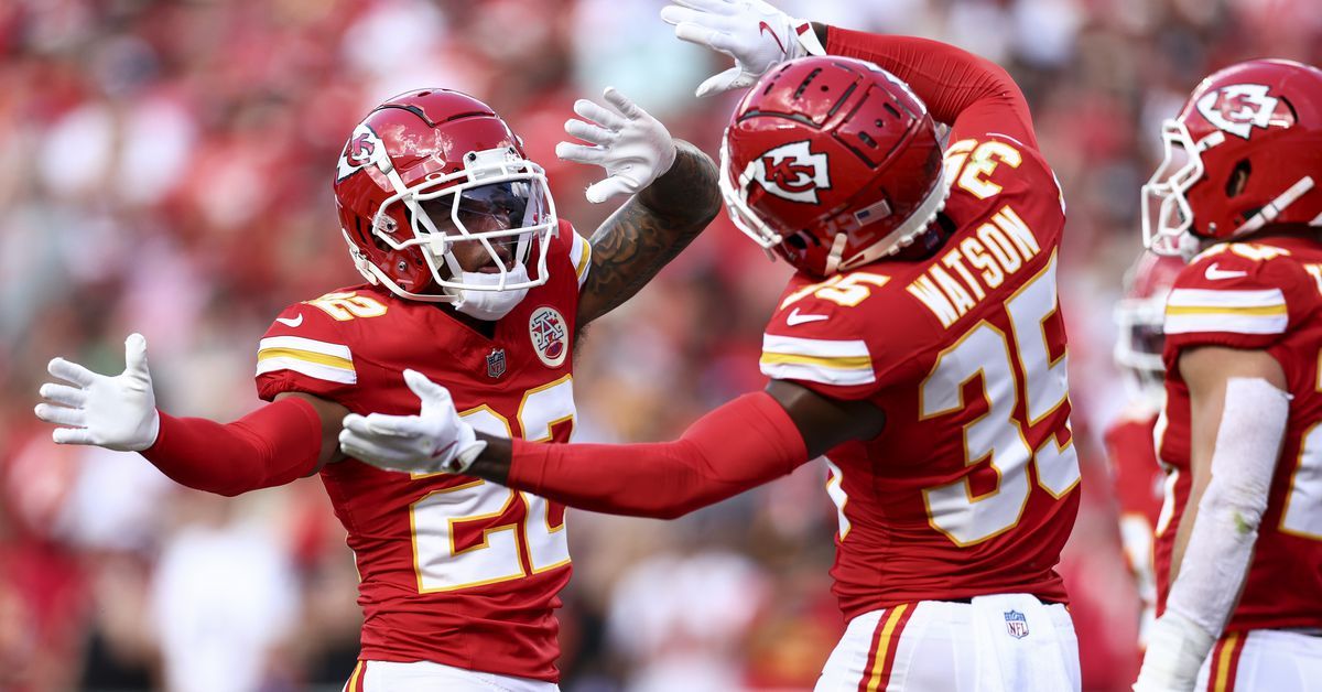 Chiefs activate Jaylen Watson; elevate two players for Texans game