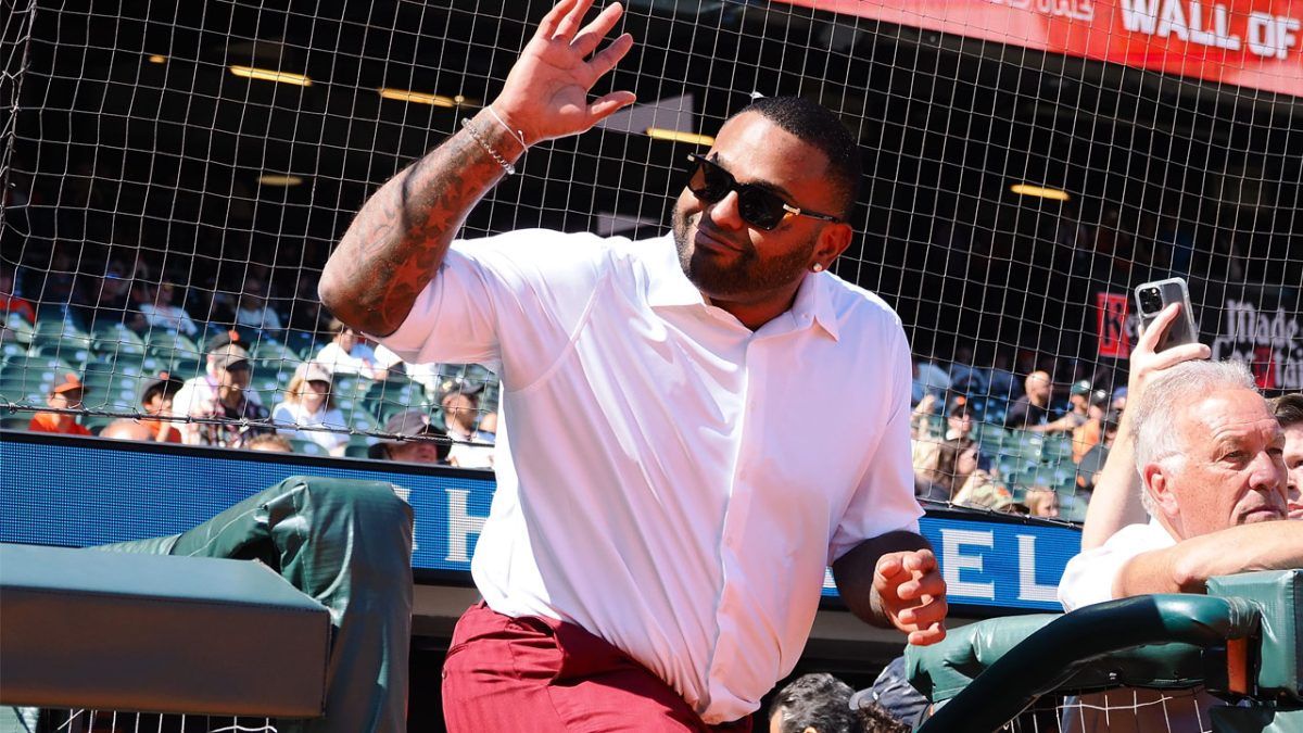 Giants fan-favorite Sandoval to join camp as non-roster invitee