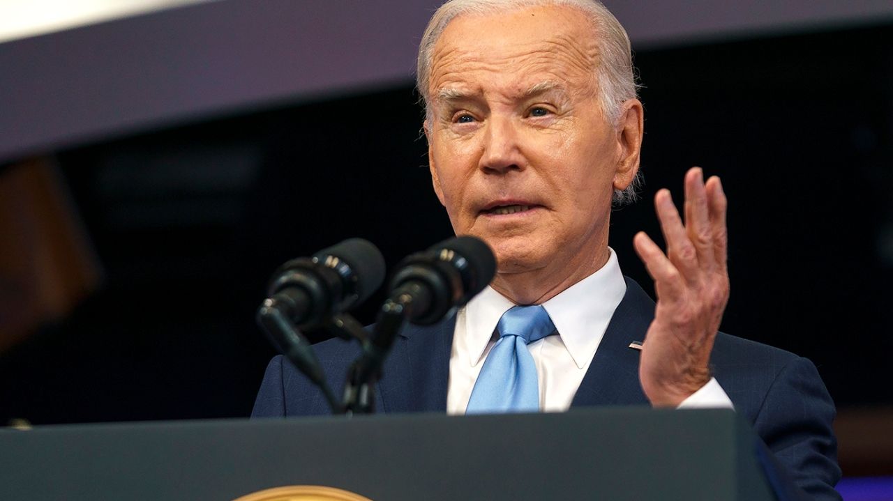 Jittery Democrats worried about Biden debt ceiling concessions