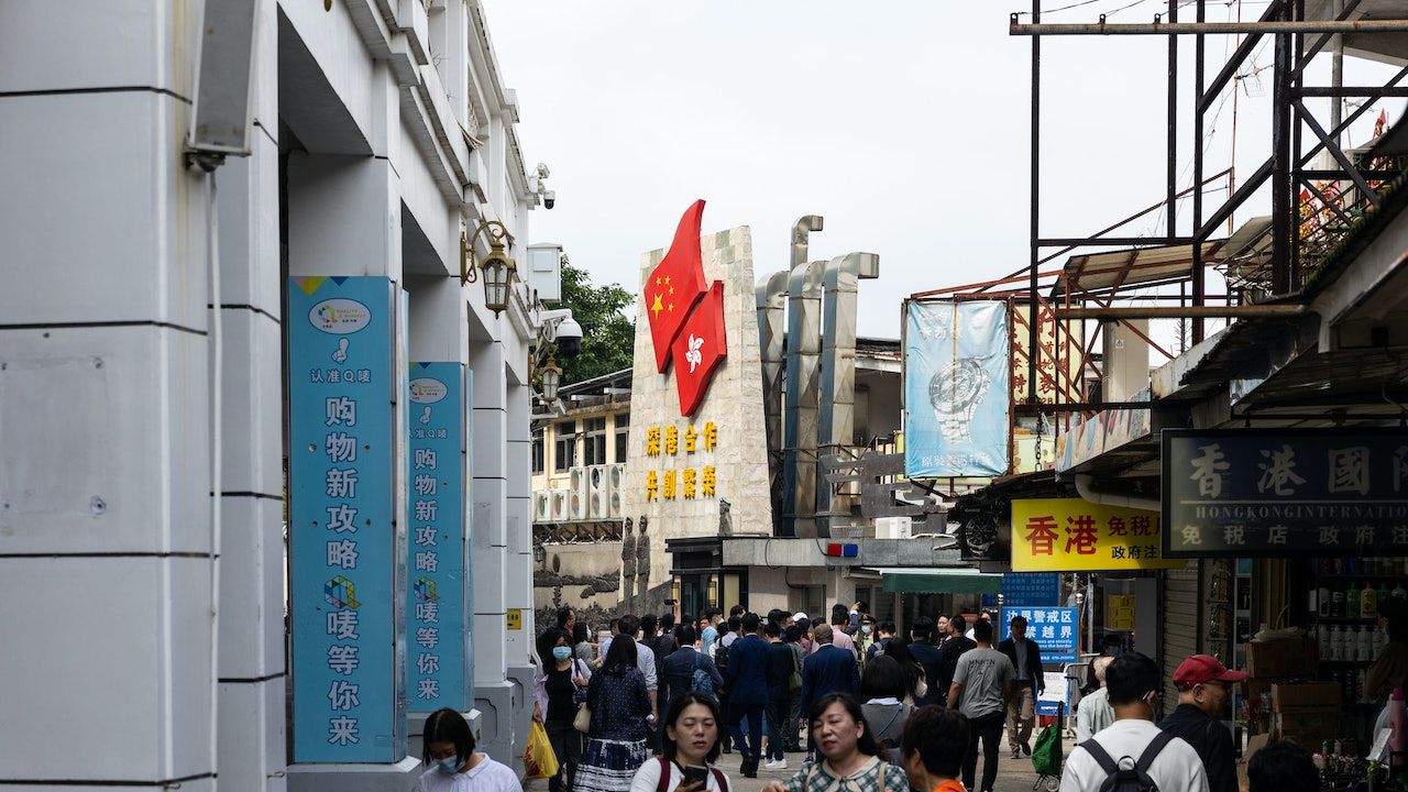 來稿｜深圳都在變，香港怎麼辦？