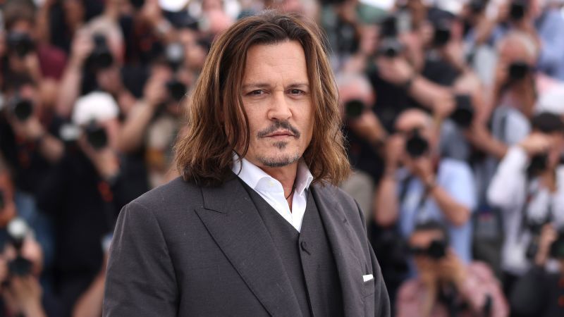 Johnny Depp emotional after minutes-long standing ovation at Cannes