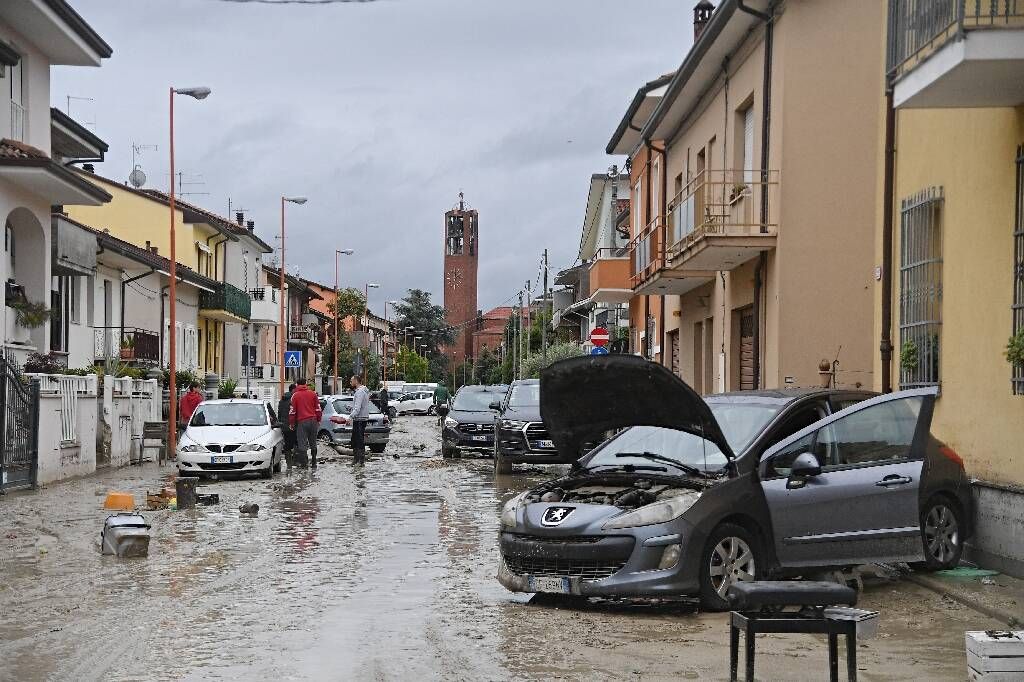 Au moins neuf morts, plusieurs disparus, des milliers d'évacués... On fait le point sur les inondations en Italie ce mercredi soir