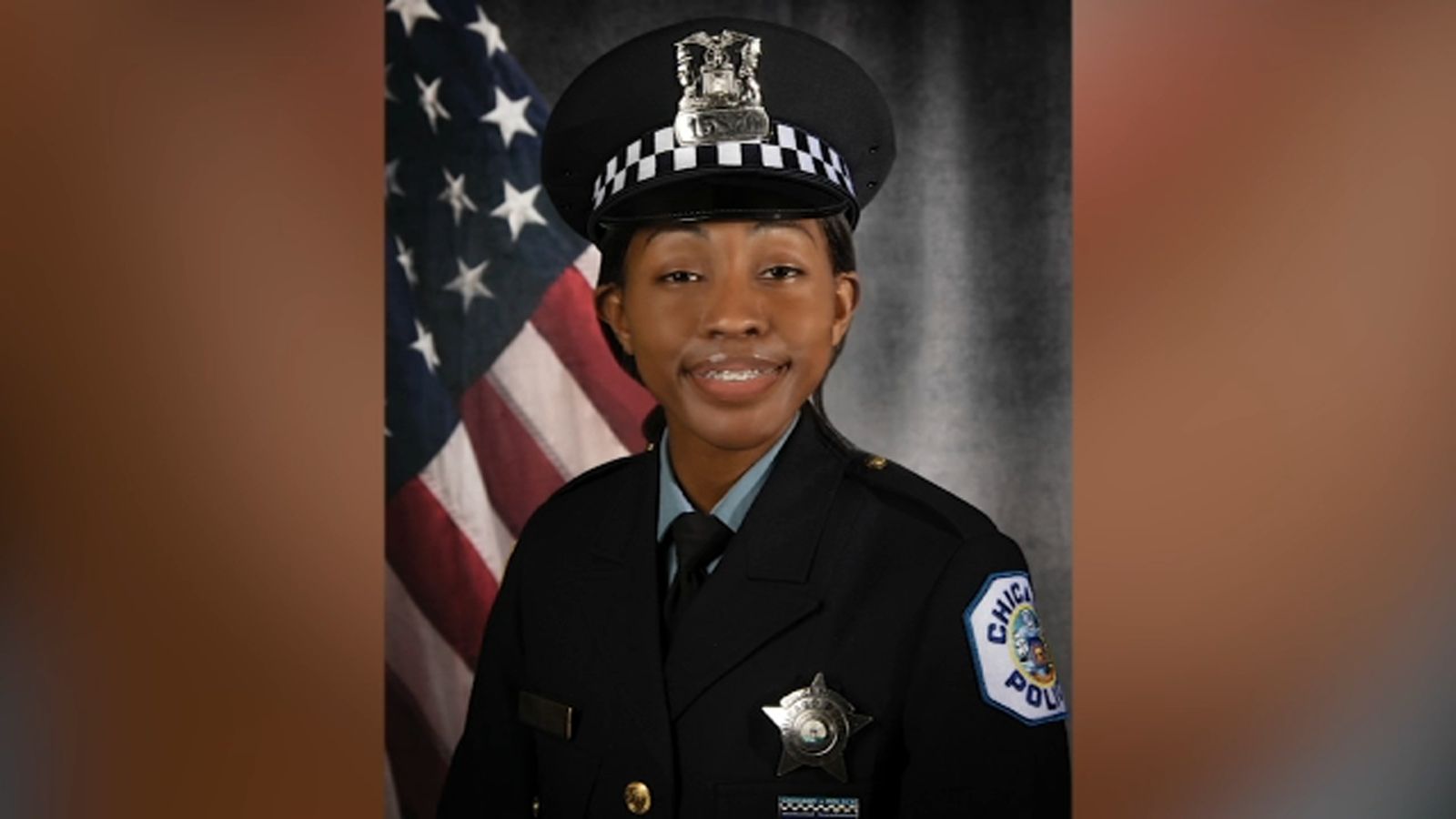 Family, friends mourn fallen Chicago Police Officer Aréanah Preston