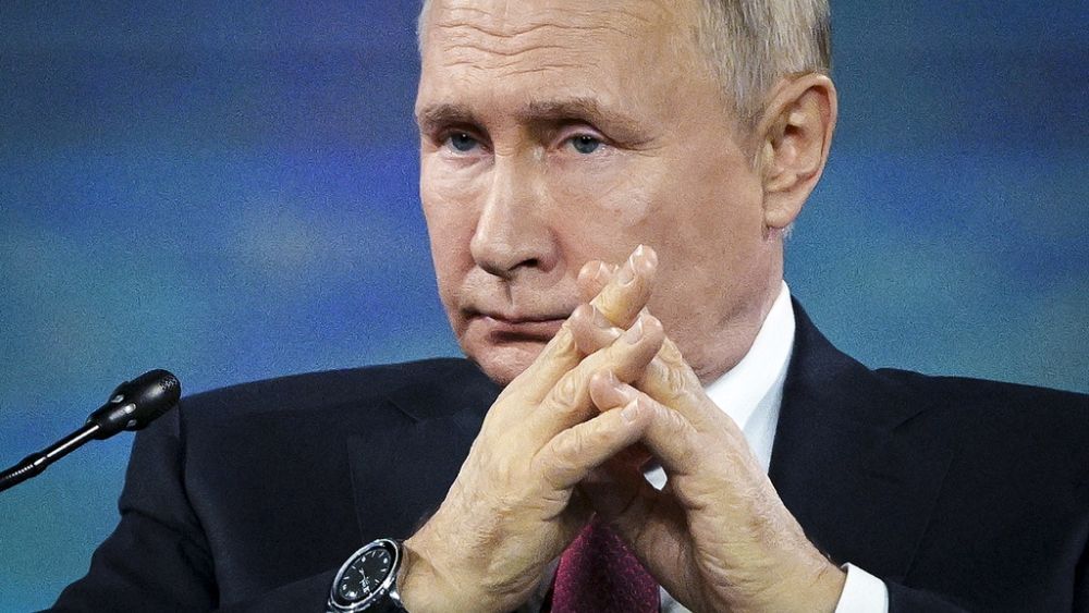 Vladimir Putin says Russian nuclear weapons are now in Belarus