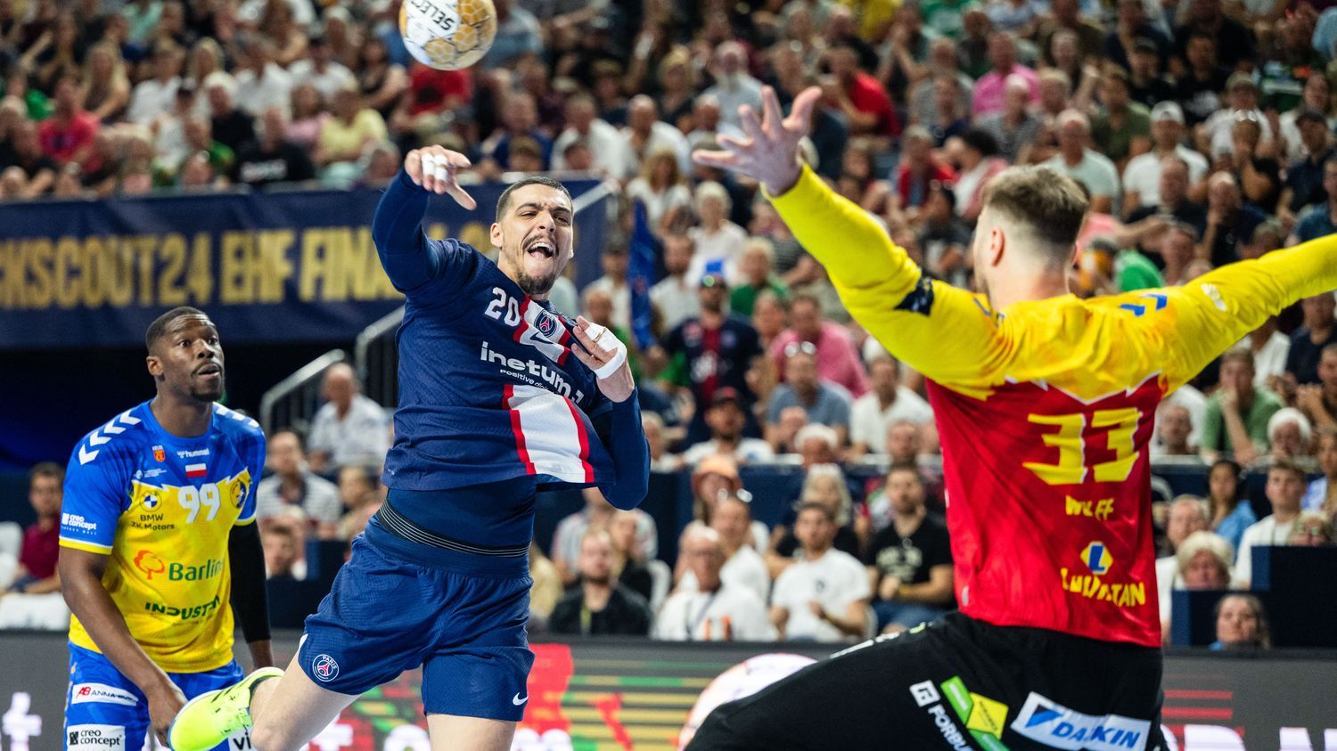 Handball : le PSG dit adieu à son rêve de Ligue des champions, battu d'un but par Kielce en demi-finales