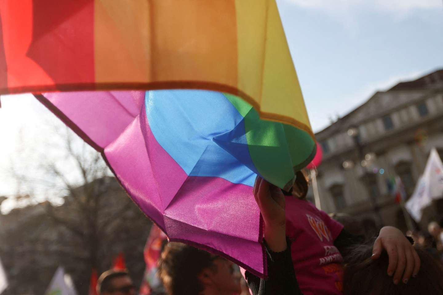 A Tours, la Marche des fiertés enregistre une participation record, quelques semaines après l’attaque ayant ciblé le centre LGBT+