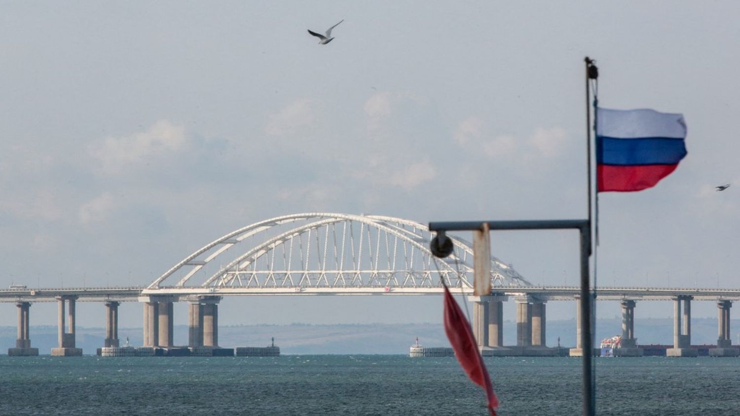 le trafic suspendu sur le pont de Crimée à cause d'une "urgence"