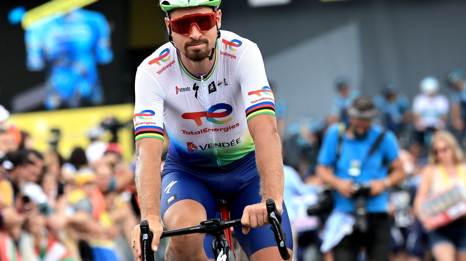 ENTRETIEN. Tour de France 2023 : "On m'a longtemps comparé à Eddy Merckx, mais je veux juste être Peter Sagan", raconte le triple champion du monde, bientôt retraité