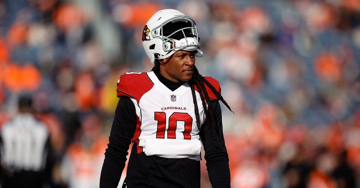 DeAndre Hopkins Posts a Bold First Message After Signing With Titans