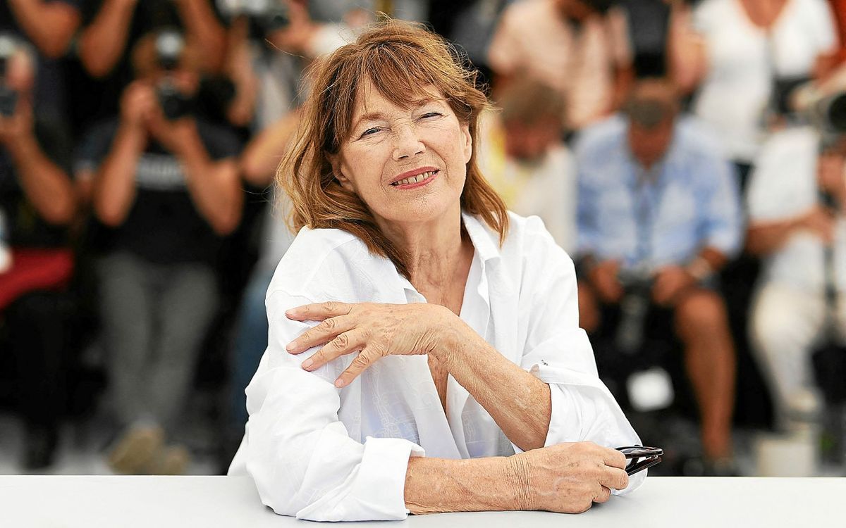 Mort de Jane Birkin : ses filles évoquent " sa bataille acharnée contre la maladie "