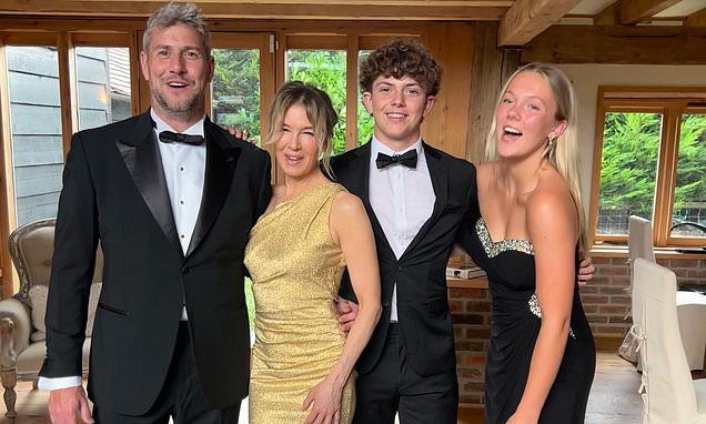 Renee Zellweger, 54, poses for the first time with boyfriend Ant Anstead's, 44, two eldest children Archie, 16, and Amelie, 19