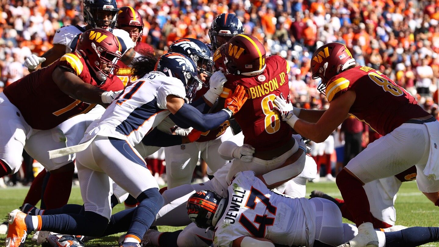 Broncos' Hail Mary is not enough, two-point conversion fails and Commanders win