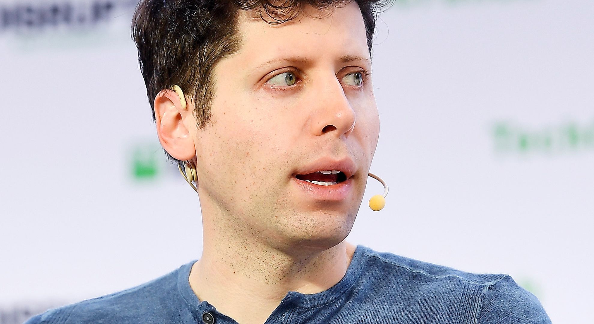 Sam Altman, directeur d'OpenAI (ChatGPT), viré par le conseil d'administration