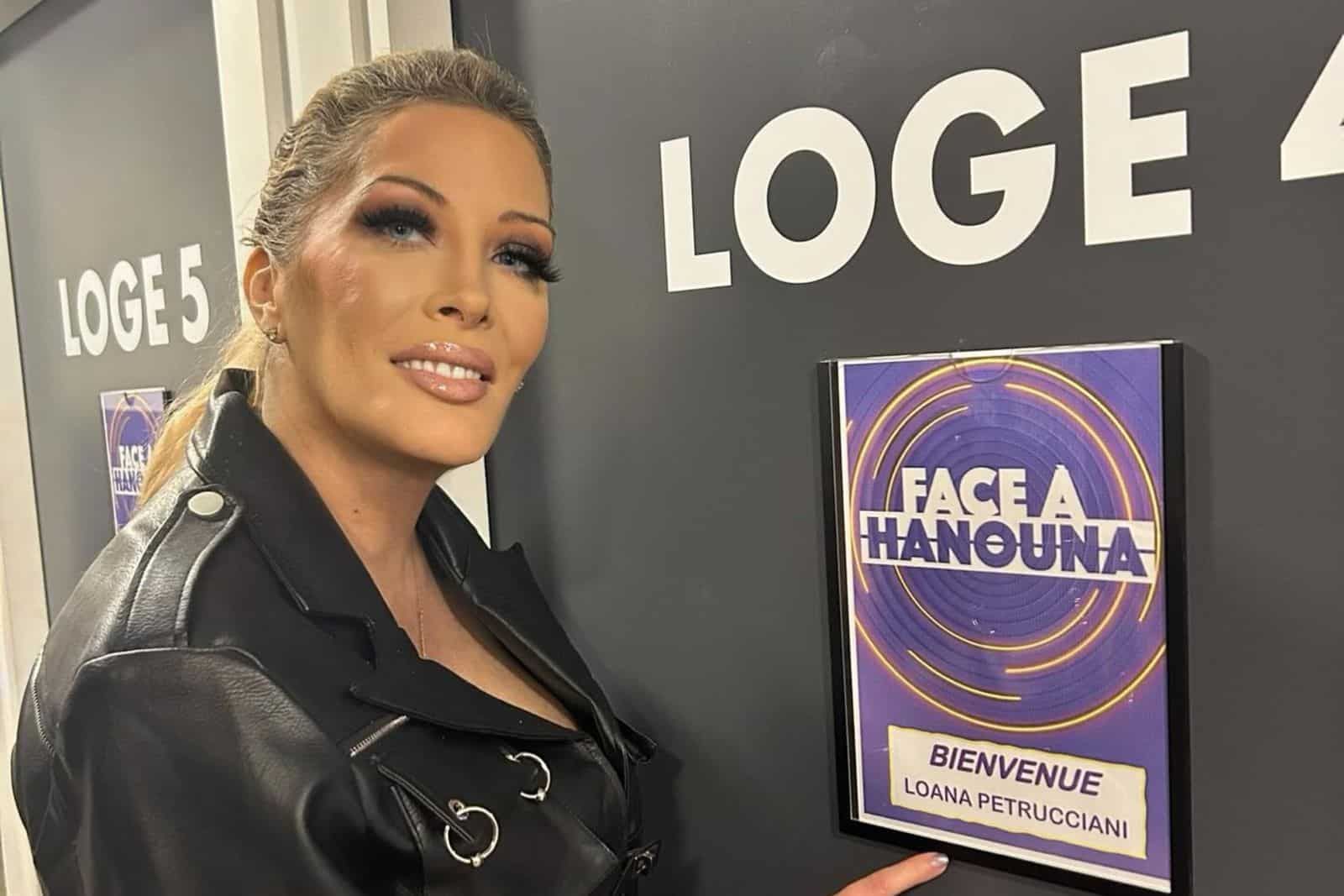 " J’ai envie de me marier " : Loana montre son nouveau visage dans " Face à Hanouna " ‎