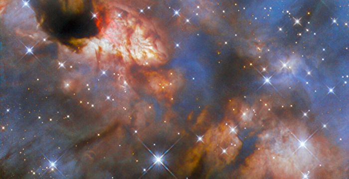 巨星正在形成 NASA拍到絢麗恆星誕生地