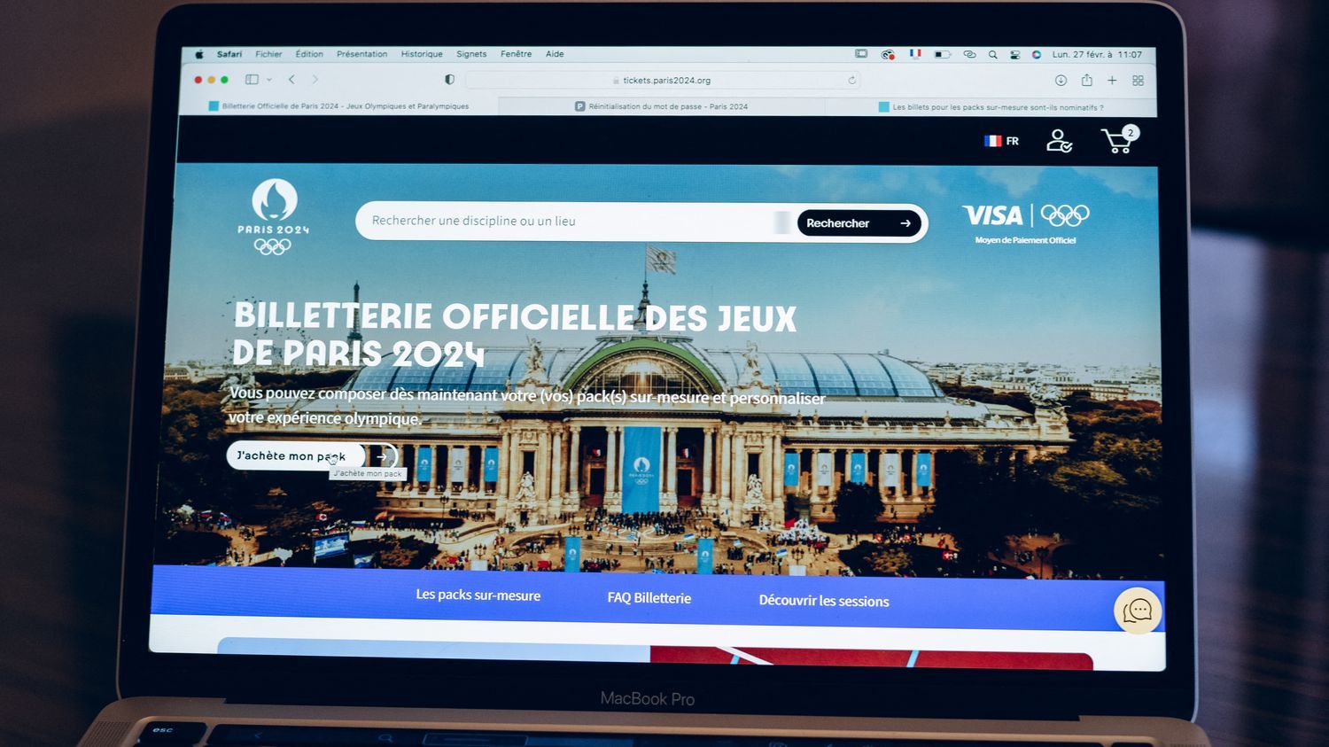 Paris 2024 : les billets de huit sessions d'athlétisme vendues avec un programme erroné