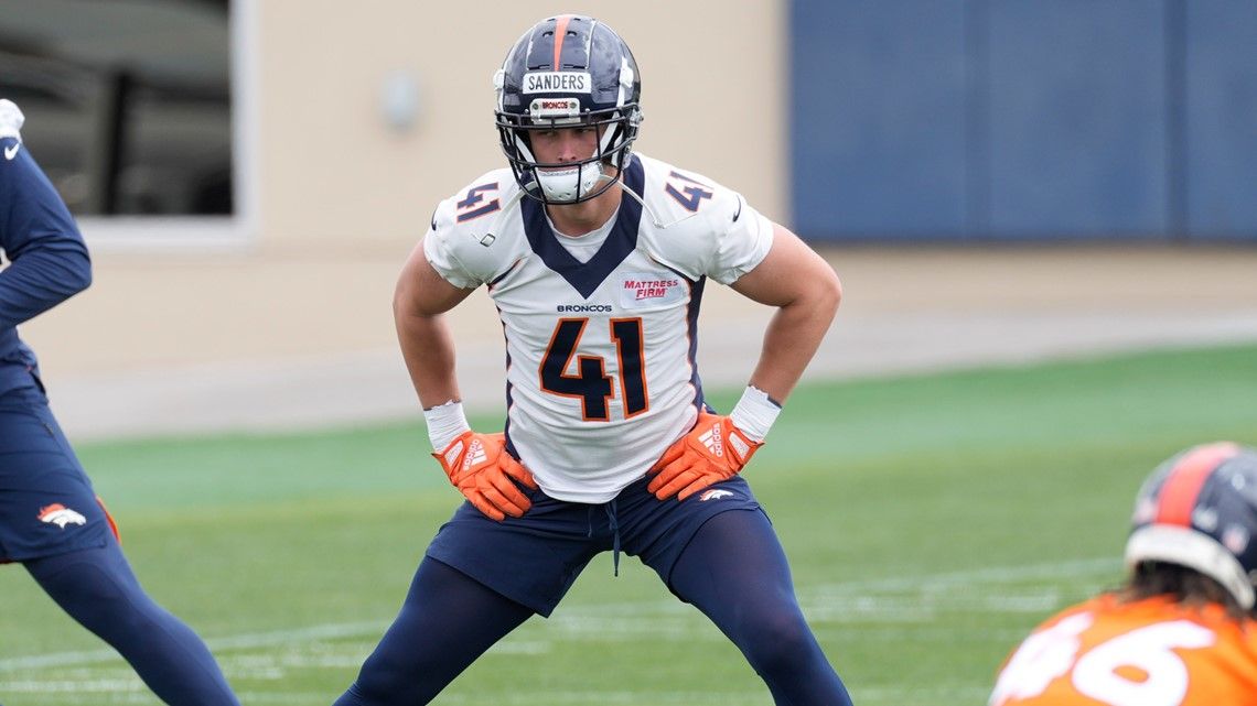 Broncos third-round draft pick Drew Sanders signs rookie deal