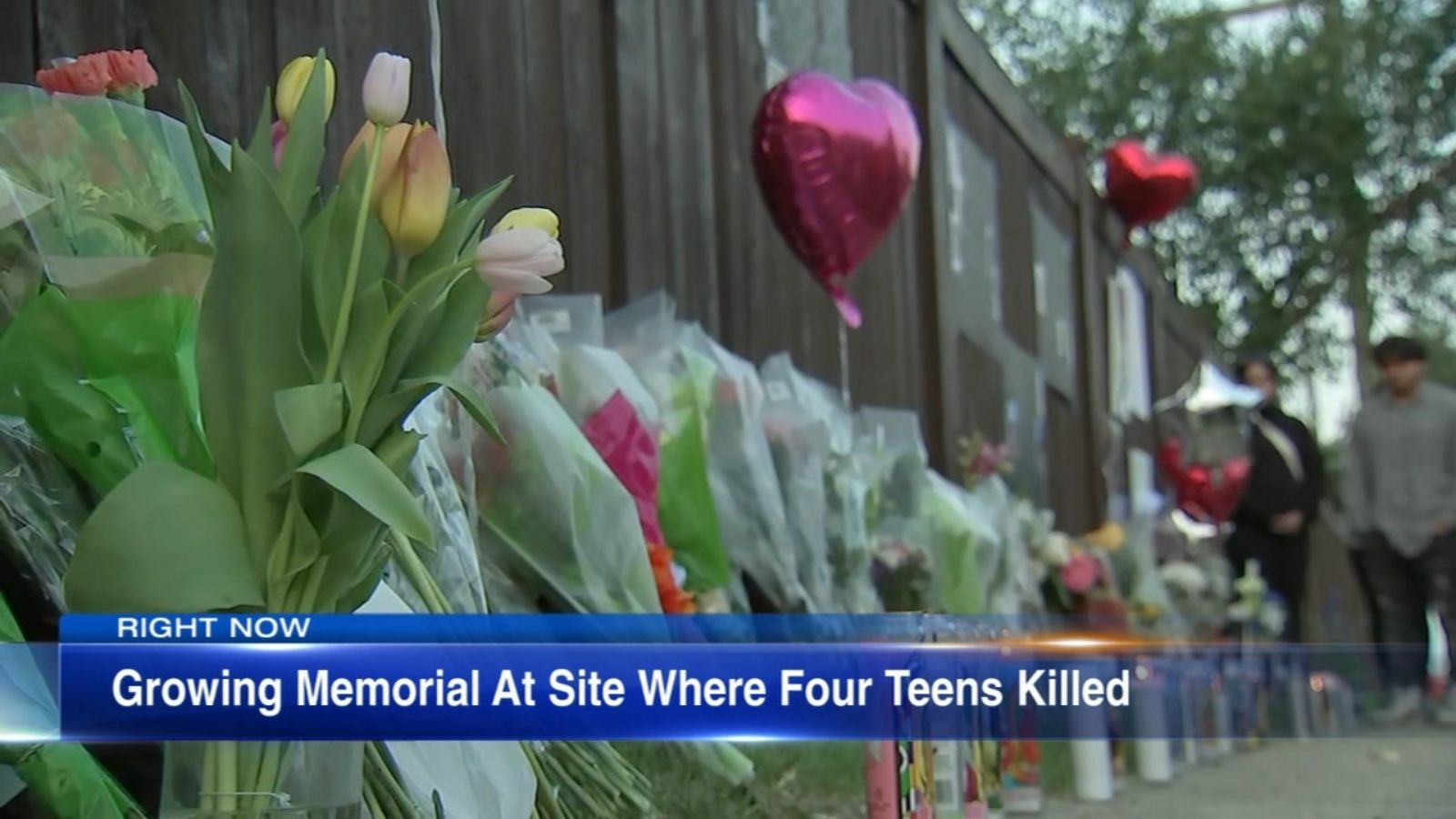 Memorial grows for 4 Buffalo Grove High School students killed in Wheeling crash