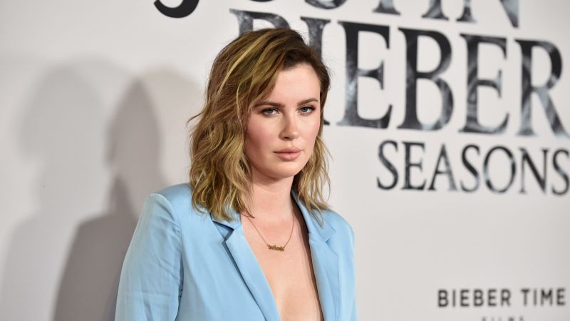 Ireland Baldwin makes Alec Baldwin a first-time grandpa