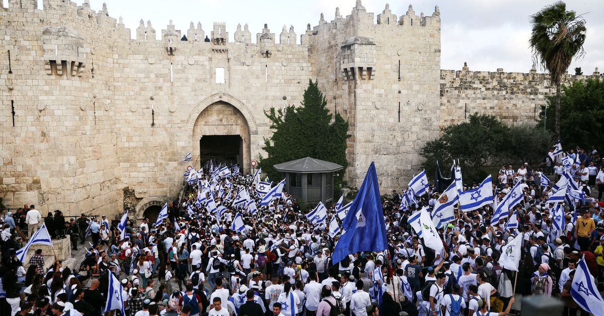 Israel's 'Flag March' in Jerusalem rattles Palestinians