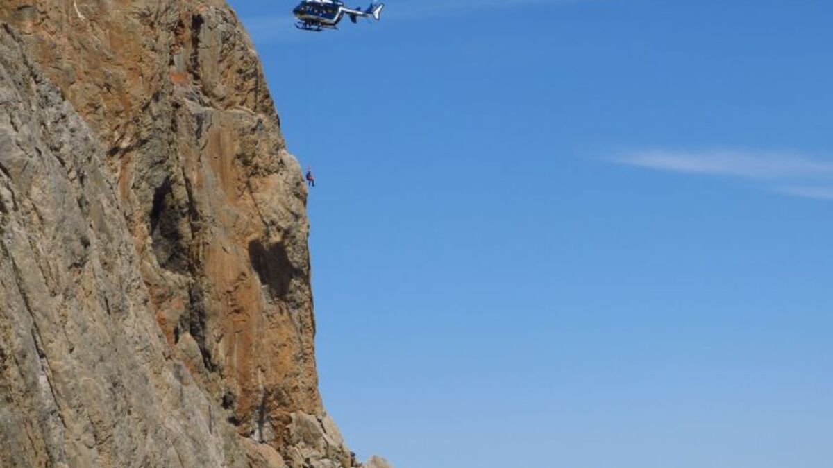 Deux alpinistes et un base jumper morts samedi en Isère