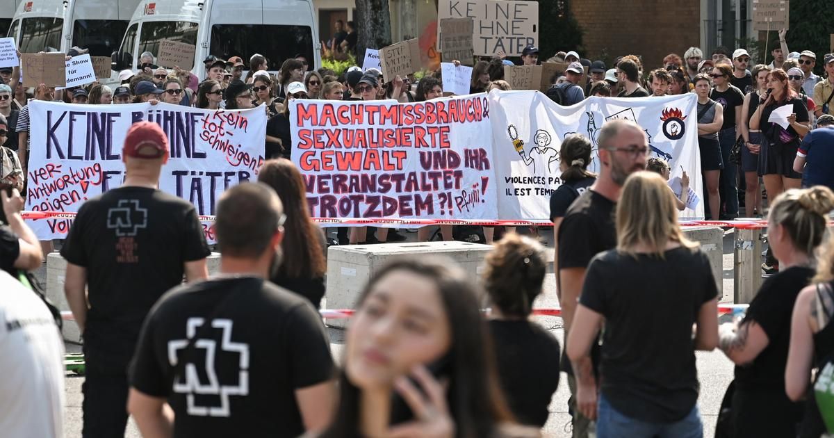 À Bern, Rammstein fait salle pleine malgré les manifestants et le début de l'enquête pour agressions sexuelles