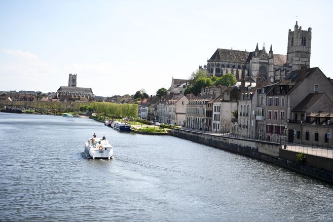 Des orages, le fléau des vols de câbles, des cigales dans l'Yonne... Les infos pratiques de ce dimanche 18 juin