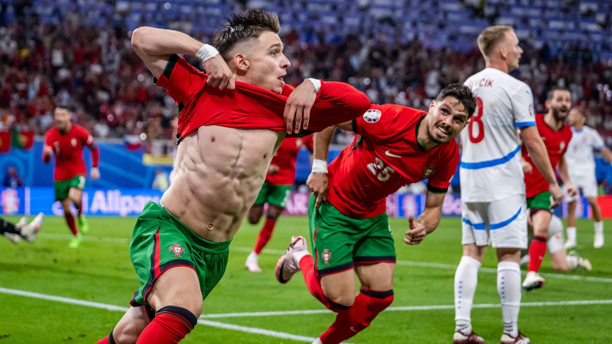 Euro 2024 | La délivrance de Francisco Conceição, auteur du but de la victoire du Portugal face à la Tchéquie