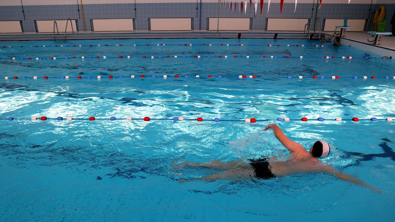 Bouches-du-Rhône : pour lutter contre les fortes chaleurs, les piscines municipales de Marseille seront gratuites à partir de demain