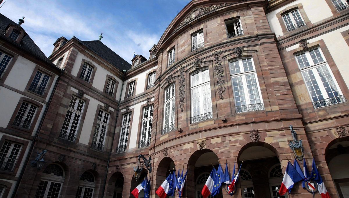 Cantines trop chères, finances fragilisées : Strasbourg épinglée par l'Institut Montaigne, la mairie conteste