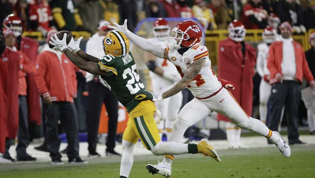 Chiefs place WR Skyy Moore on injured reserve list