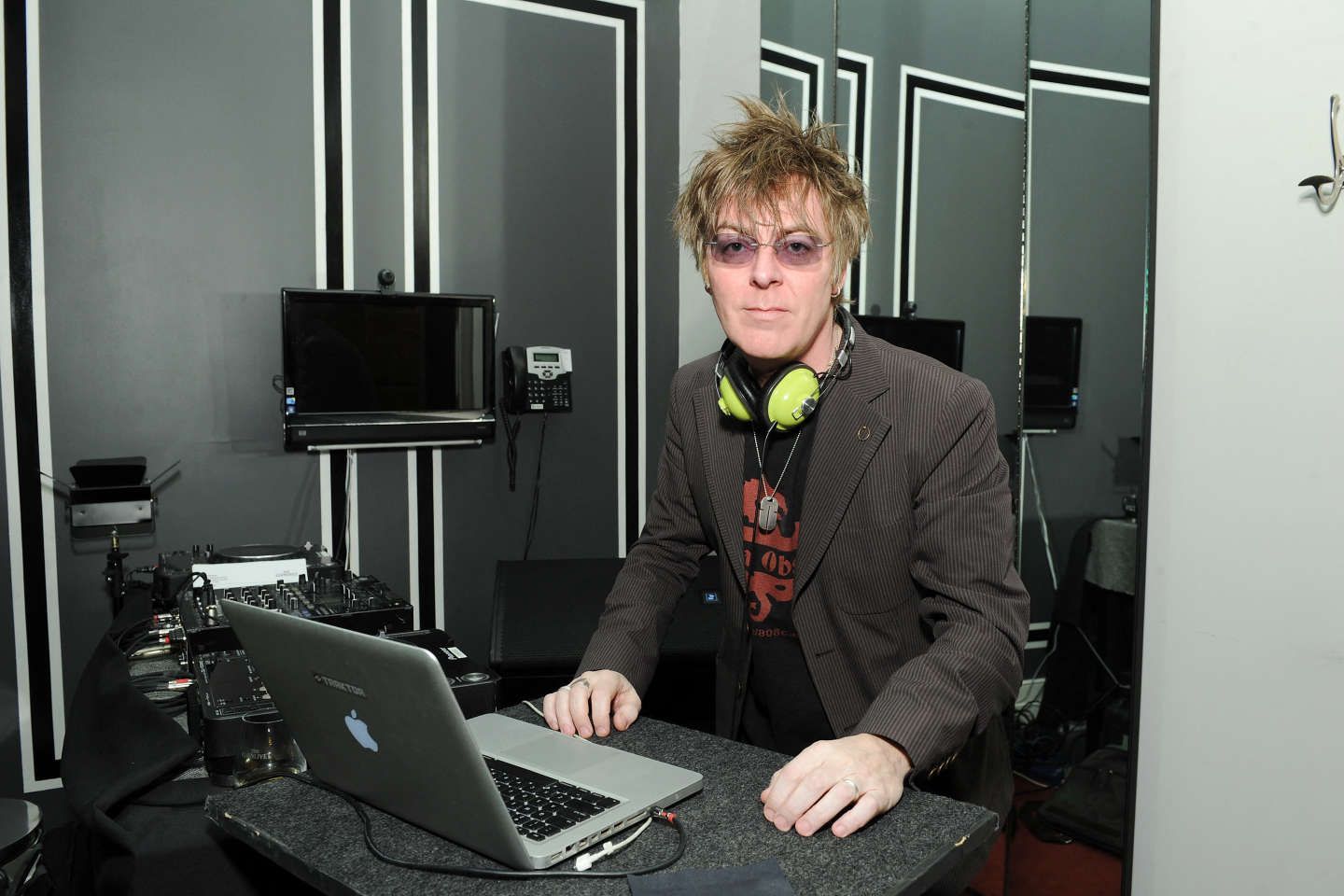 Andy Rourke, bassiste du groupe britannique The Smiths, est mort