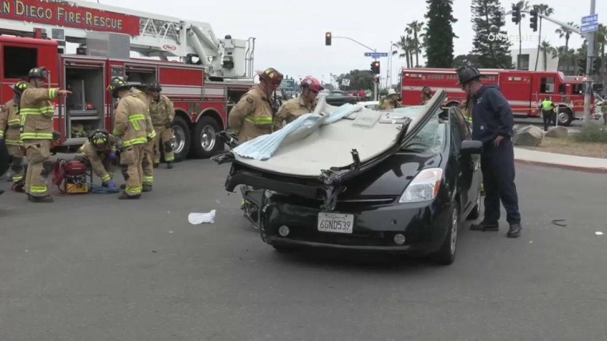 2 Dead After Motorcycle, Car Crash in Mission Bay