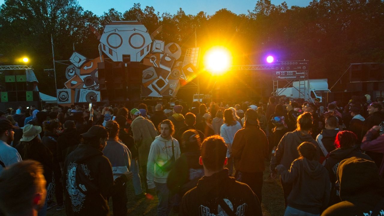 Teknival dans l'Indre : plusieurs blessés, dont trois en urgence absolue